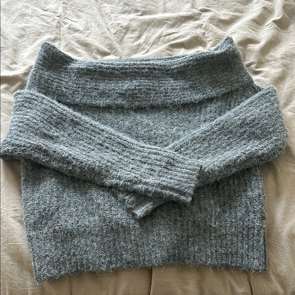 Warm Off-the-Shoulder Gray Sweater